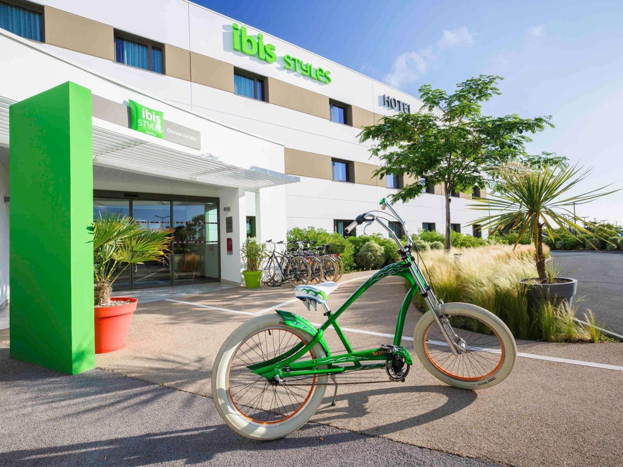 Ibis Styles Les Sables Olonne Hotel Bagian luar foto